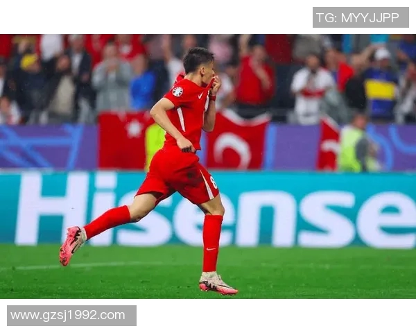 小国足球球星的崛起与突破这些年他们在国际赛场上的精彩表现